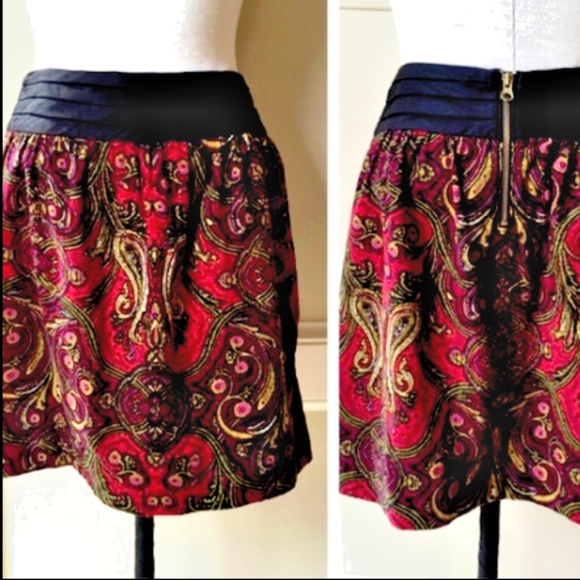 Anthropologie Dresses & Skirts - Anthropologie Cidra corduroy skirt size 2